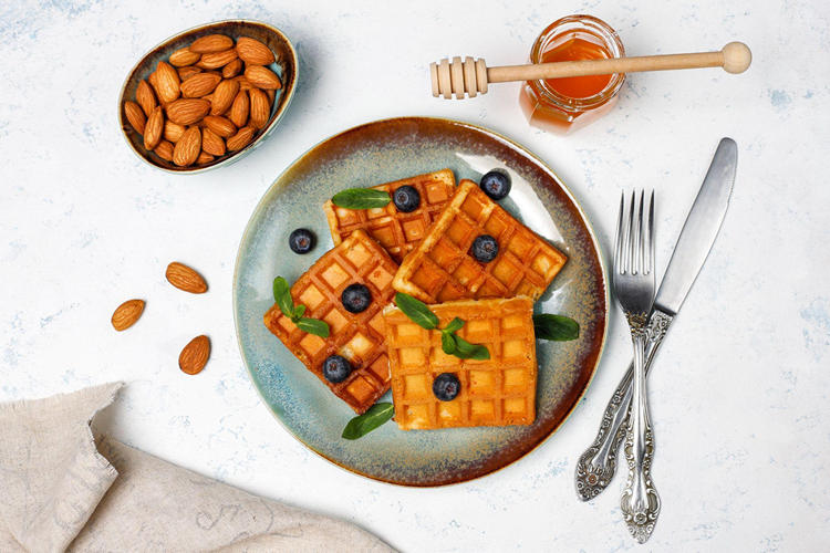 Домашнее миндальное молоко - 12